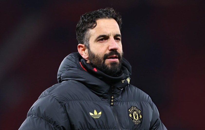 Ruben Amorim nhận nhiều áp lực với thành tích kém ổn định của Man Utd