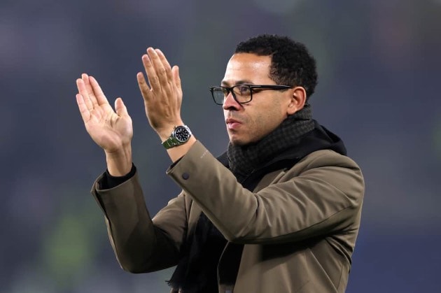 Rời Hull City, Liam Rosenior tiếp tục khẳng định tài năng tại Ligue 1 cùng CLB Strasbourg.