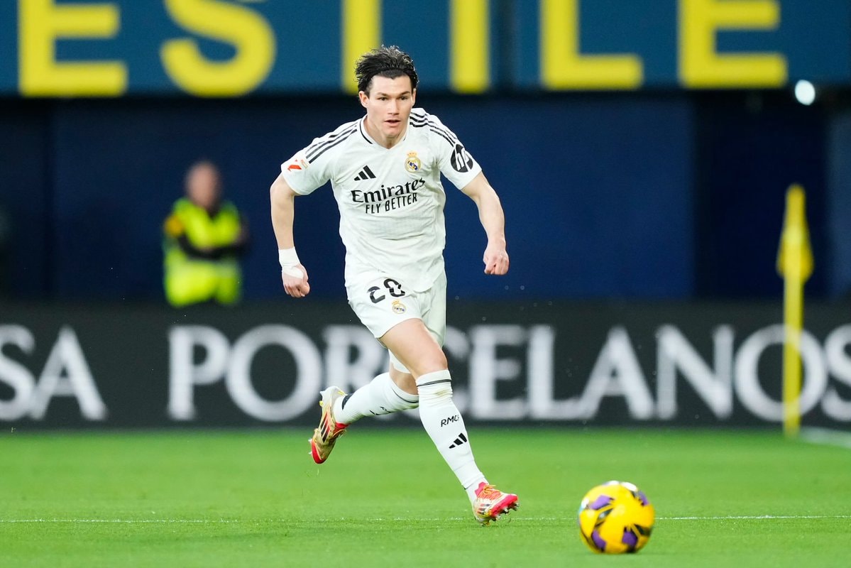 Fran Garcia thi đấu trong màu áo Real Madrid