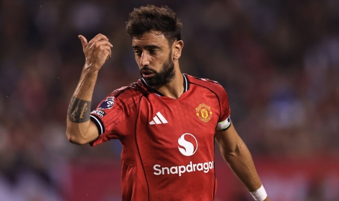 MU sẽ cân nhắc bán Bruno Fernandes trong kỳ chuyển nhượng này.