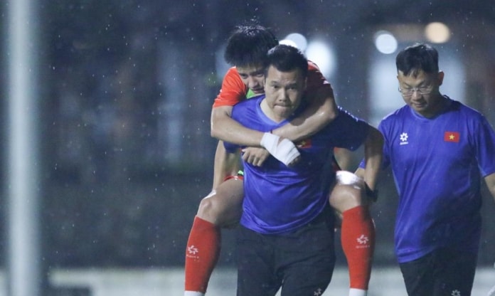 Thanh Nhàn và lịch sử chấn thương dày đặc