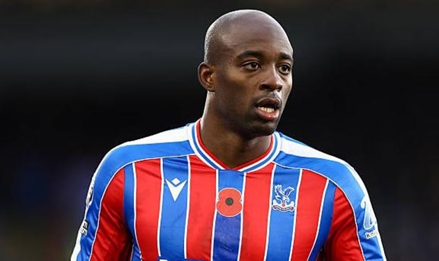 Jean-Philippe Mateta gây ấn tượng trong màu áo Crystal Palace.