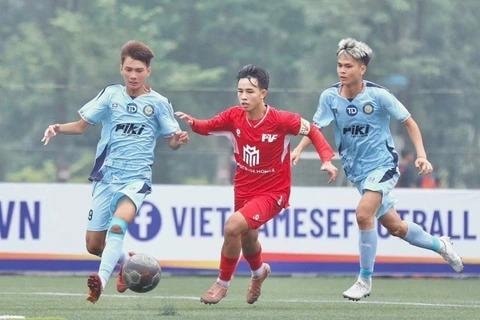 Cầu thủ Thái Bá Bảo Hoàng trong màu áo U19 Hoài Đức