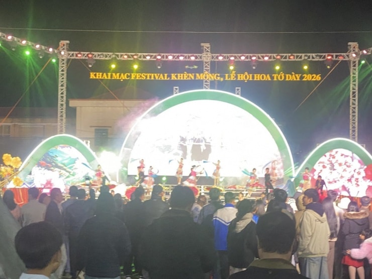 Các buổi tổng duyệt chuẩn bị cho Festival Khèn Mông và Lễ hội Hoa tớ dày.