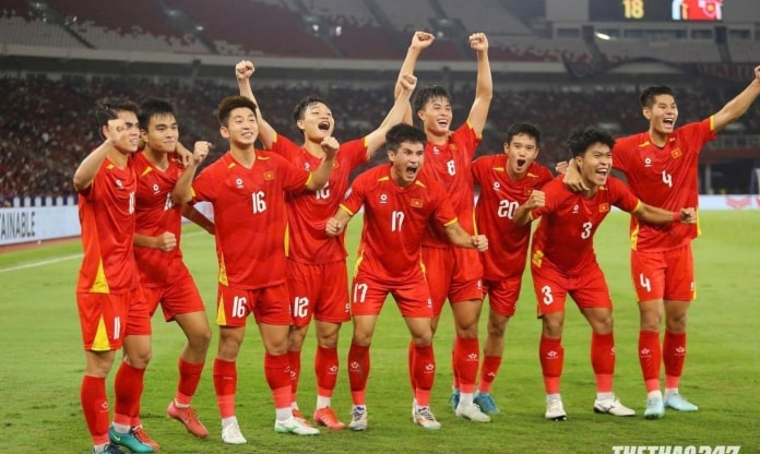 AFC kiểm tra trang phục U23 Việt Nam