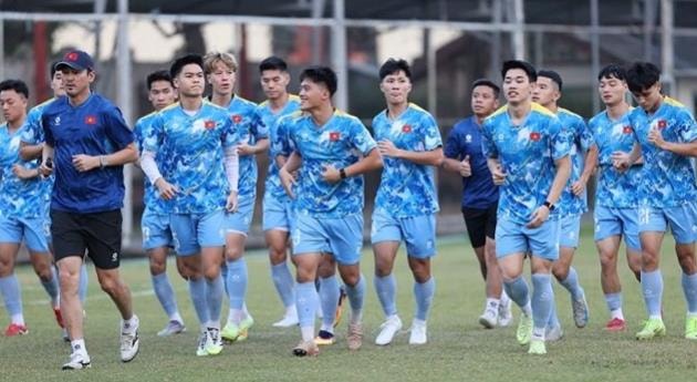 U23 Việt Nam tập luyện chuẩn bị cho vòng chung kết châu Á.