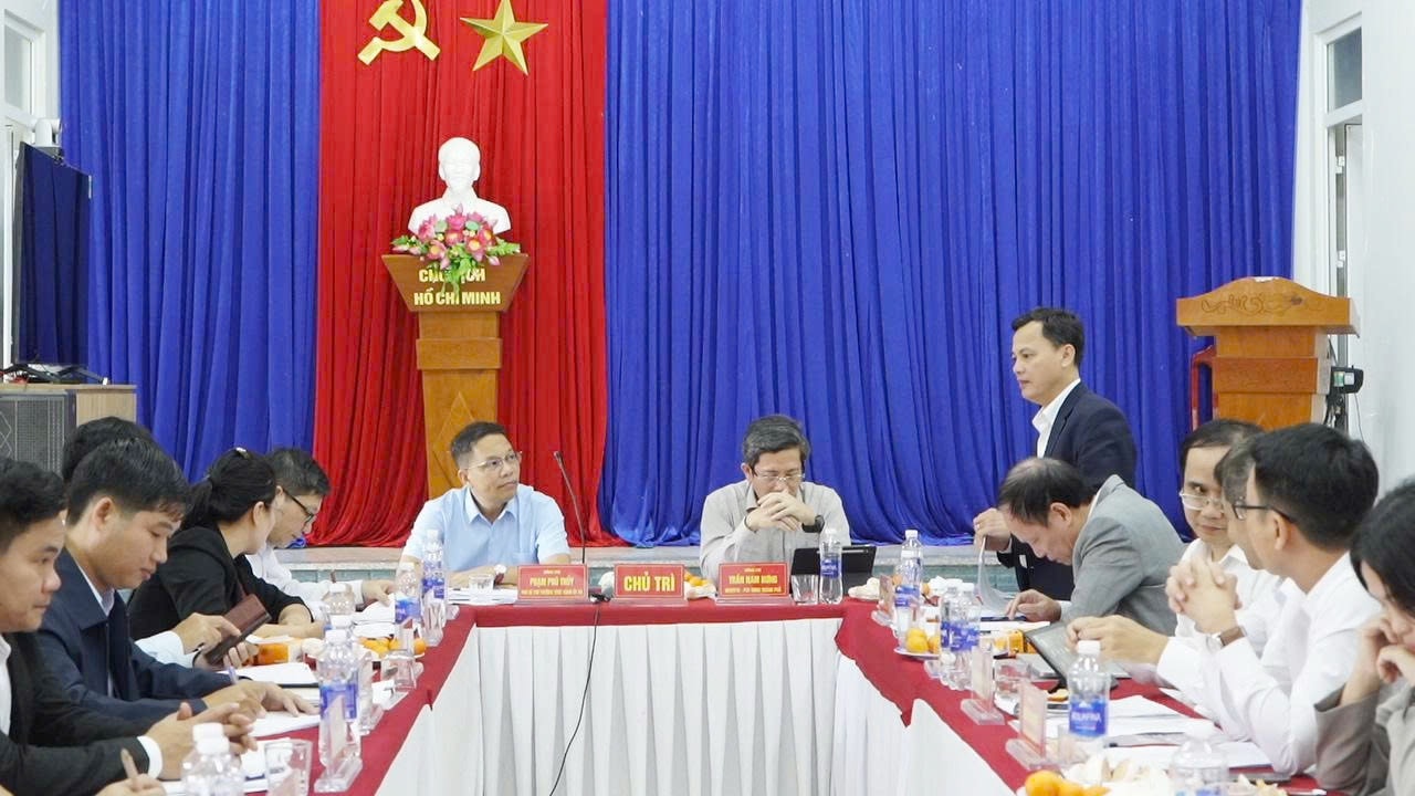 anh kiem tra Que Phuoc