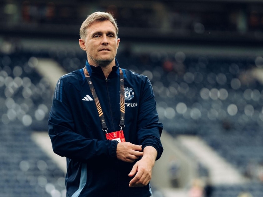 Darren Fletcher làm HLV tạm quyền của MU