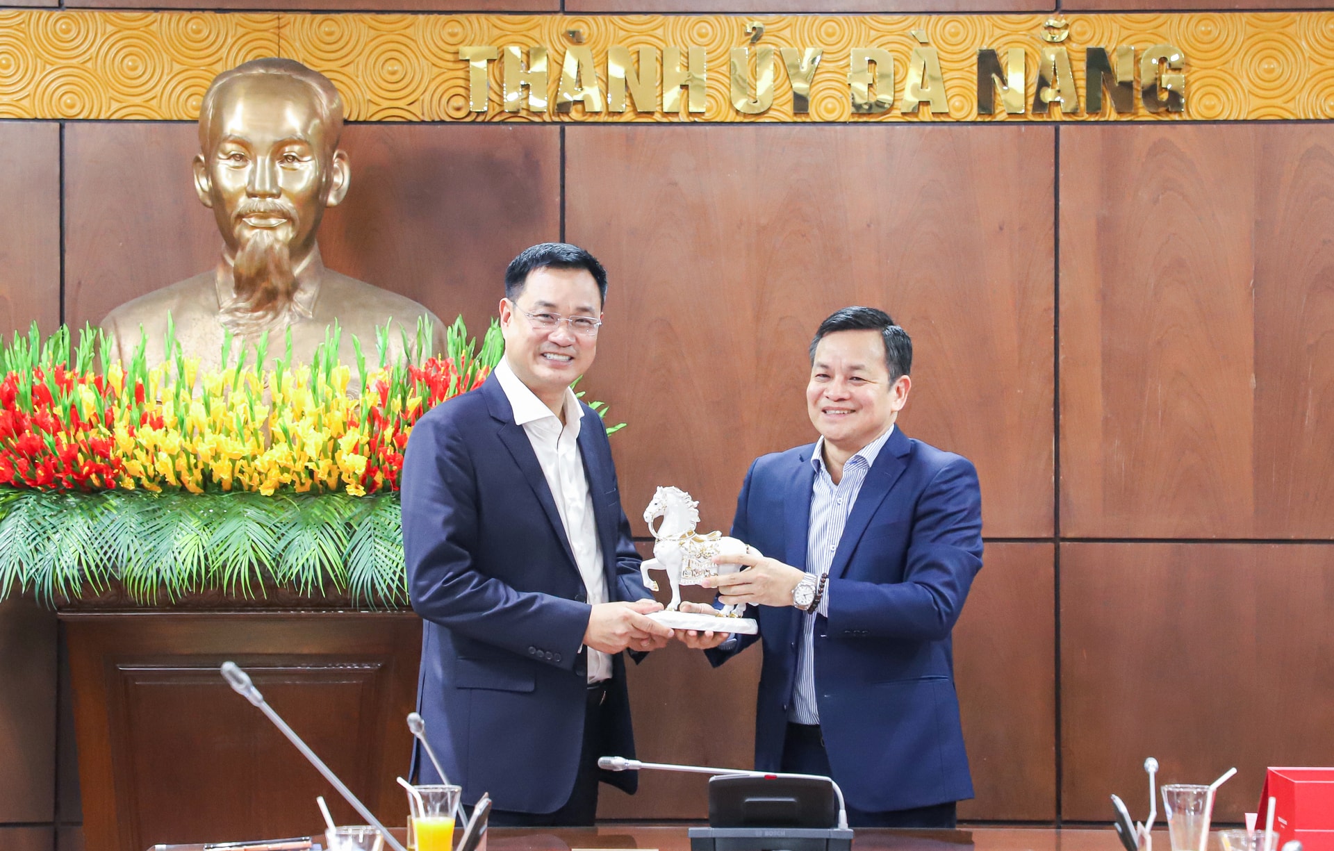7 bi thu 1
