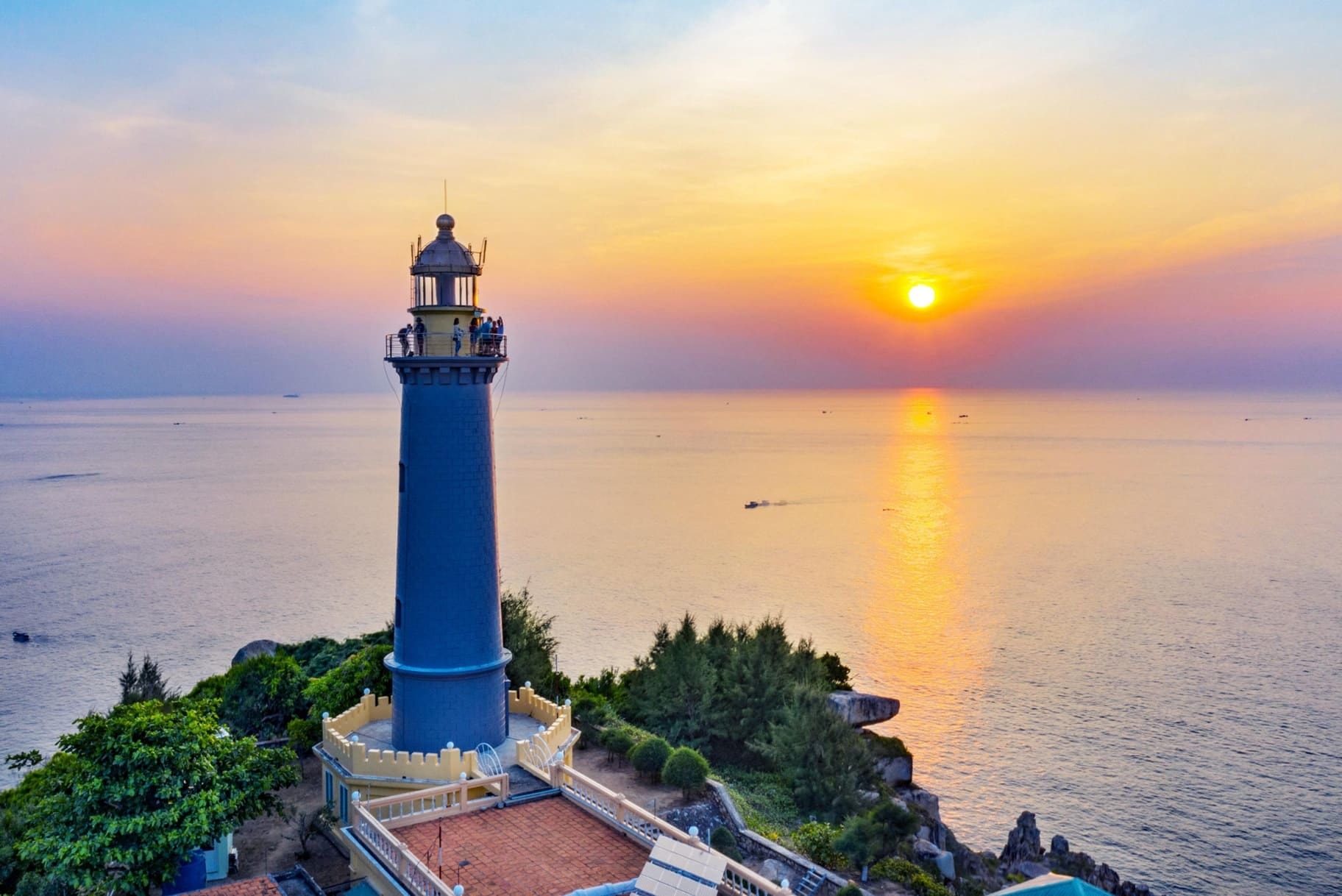 Hải đăng Đại Lãnh tại Mũi Điện