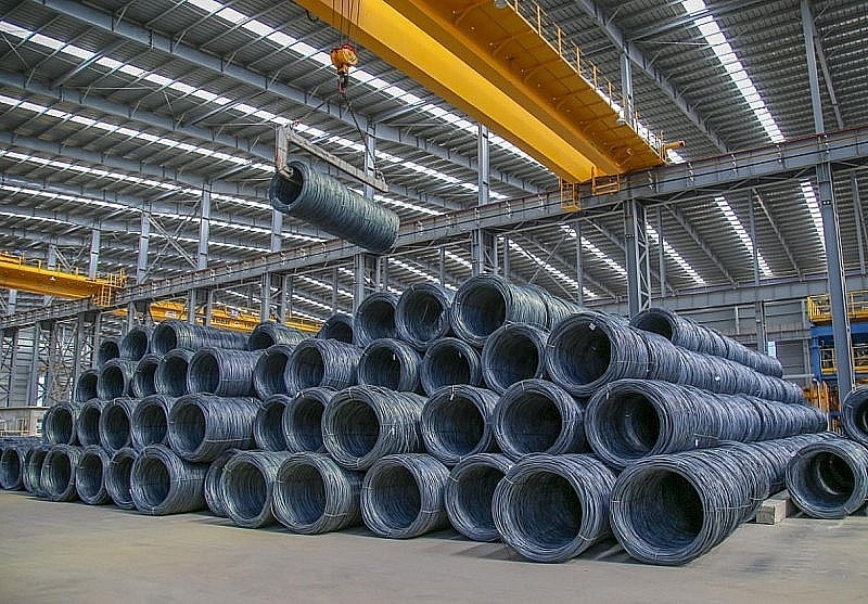 Giá thép hôm nay 7/1 Giảm nhẹ khi thị trường chờ tín hiệu từ Trung Quốc