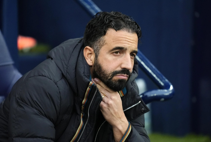 Ruben Amorim không nhận được sự hỗ trợ từ ban lãnh đạo Man United