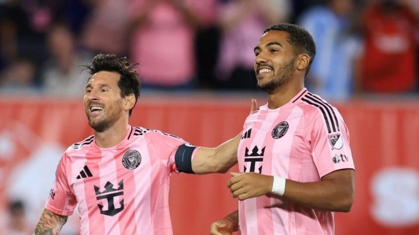 Lionel Messi từng có cơ hội gia nhập River Plate khi còn trẻ