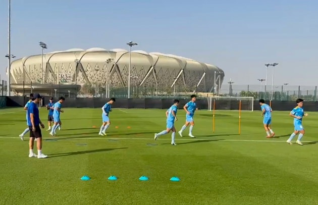 U23 Việt Nam tập luyện chuẩn bị cho trận đấu với U23 Kyrgyzstan