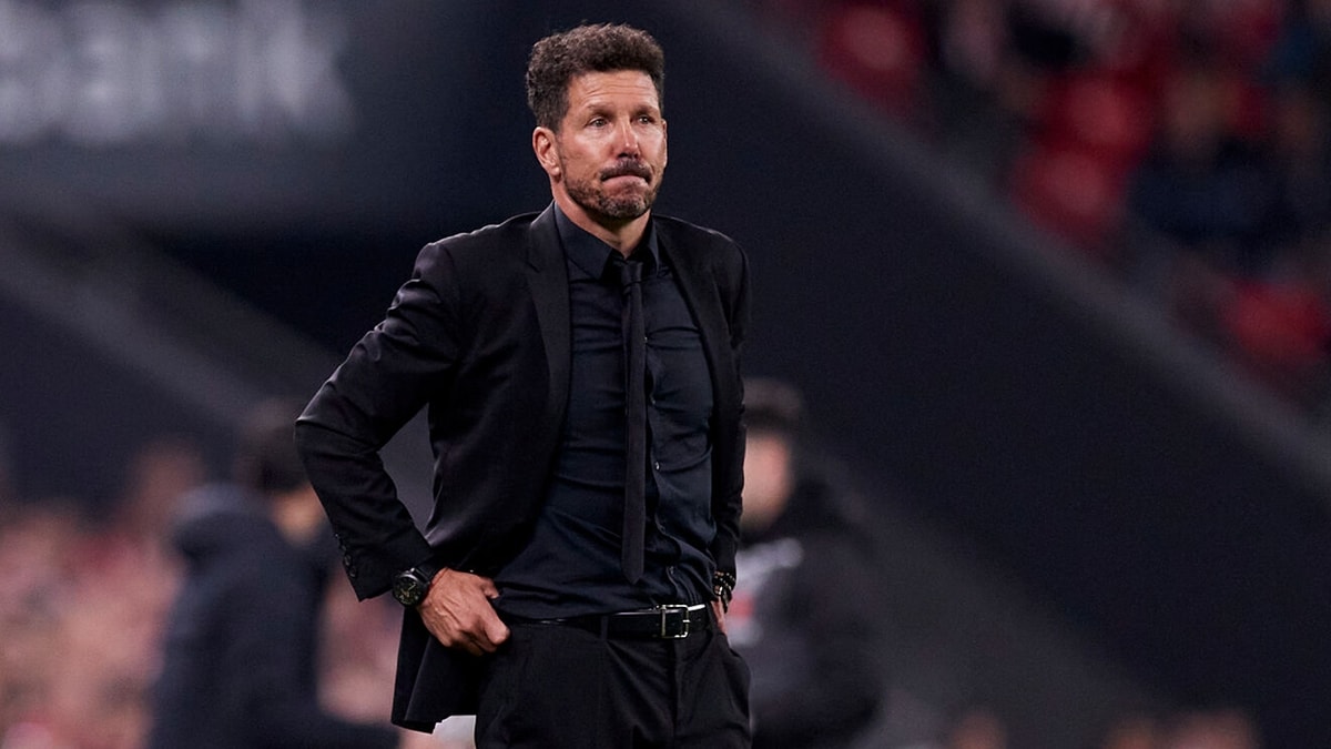 HLV Diego Simeone dẫn dắt Atletico Madrid qua 48 trận derby Madrid trong sự nghiệp.
