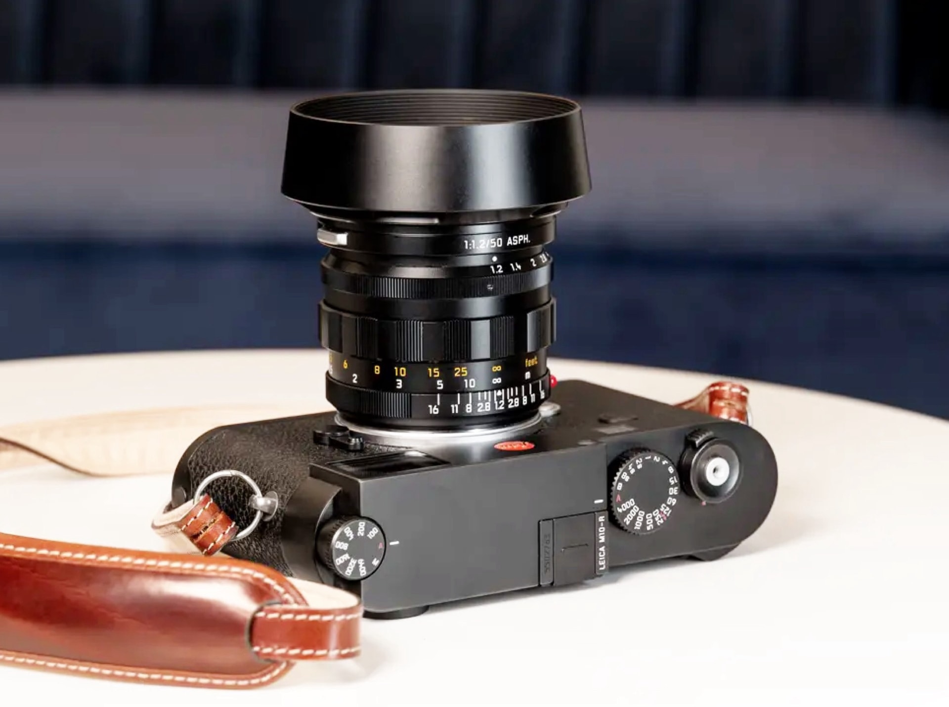 Leica dự kiến sẽ sớm ra mắt biến thể 35mm của ống kính Noctilux 50mm