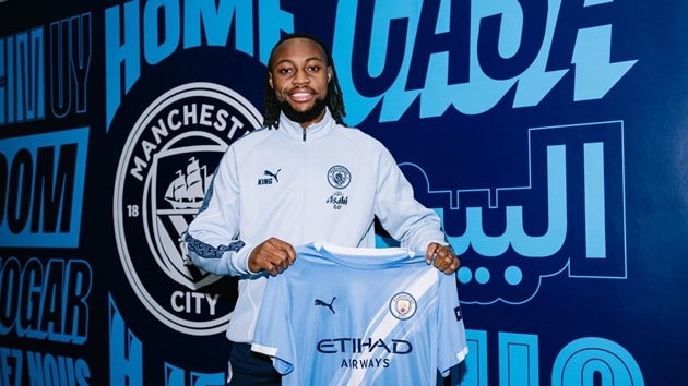 Antoine Semenyo chính thức ra mắt trong màu áo Manchester City.