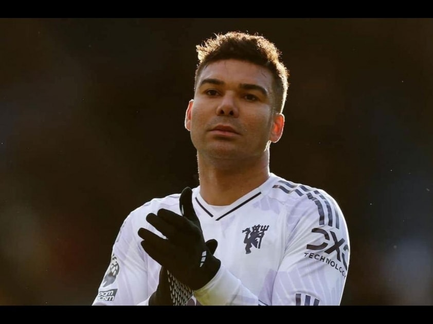 Tiền vệ Casemiro trong màu áo Manchester United tại Ngoại hạng Anh