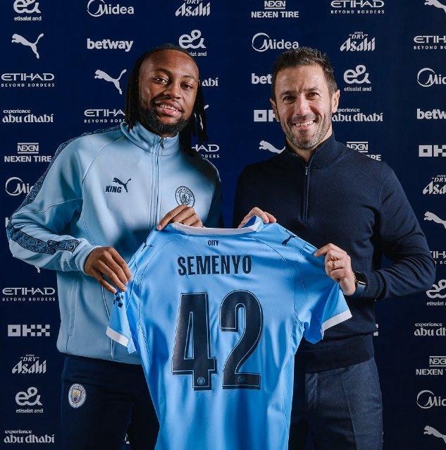 Antoine Semenyo nhận áo số 42 tại Man City