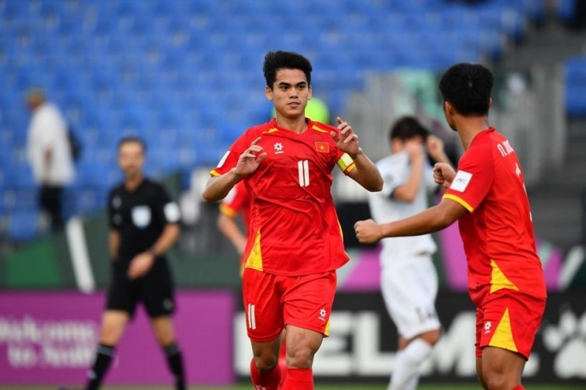 Khuất Văn Khang trong màu áo U23 Việt Nam tại giải châu Á