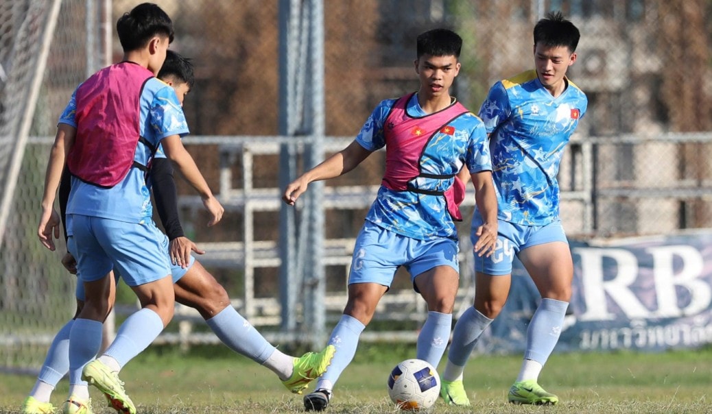 Nguyễn Lê Phát thi đấu ấn tượng trong màu áo U23 Việt Nam. Ảnh: VFF.