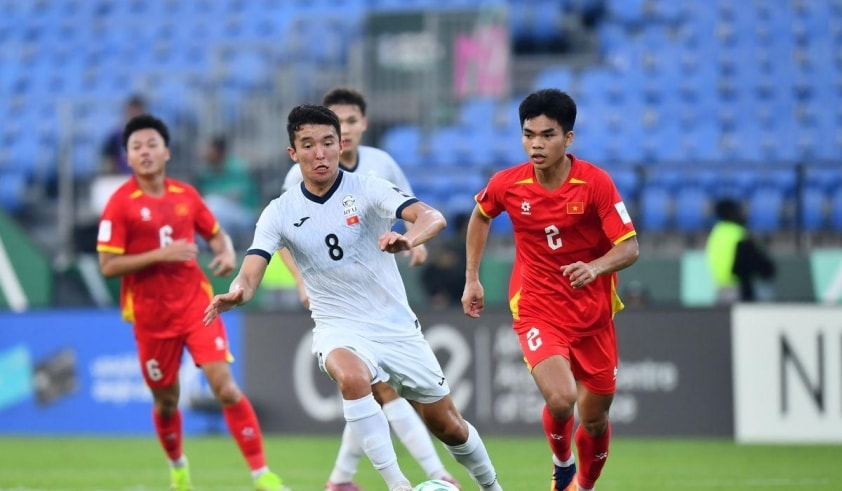 Trận đấu giữa U23 Việt Nam và U23 Kyrgyzstan tại VCK U23 châu Á