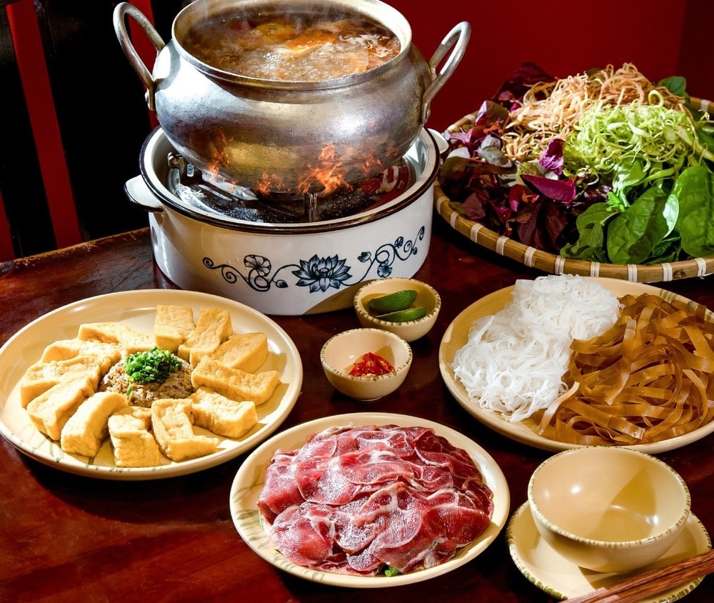 thực đơn tiệc tất niên ở Hà Nội đa dạng