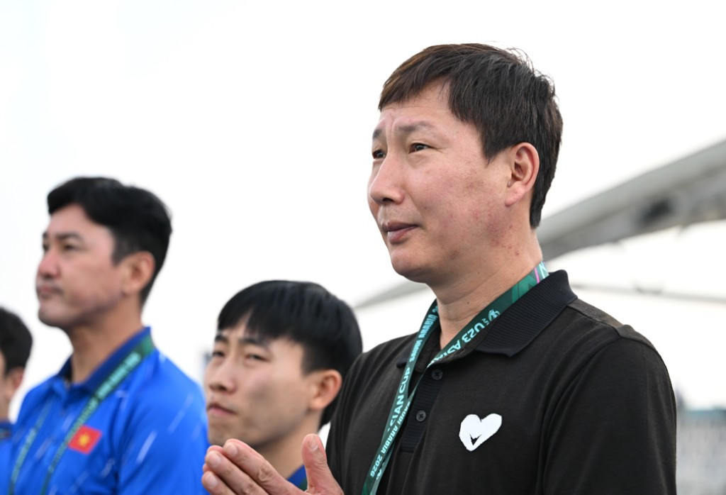 HLV Kim Sang-sik hướng đến mục tiêu giúp U23 Việt Nam vượt qua U23 Saudi Arabia.
