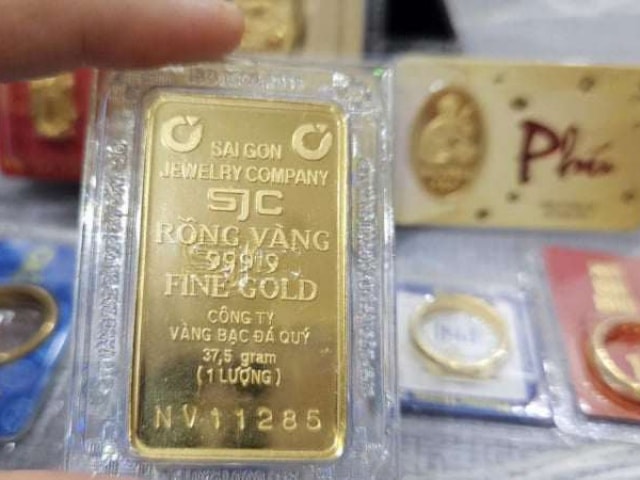 Giá vàng hôm nay 12/01/2026 diễn biến tăng mạnh so với phiên trước