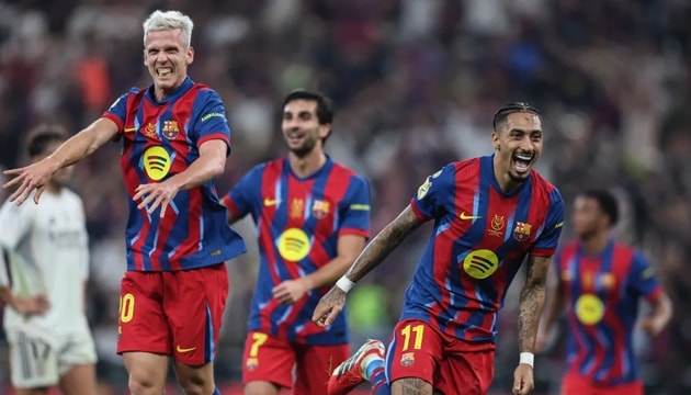 Barcelona giành Siêu cúp Tây Ban Nha sau chiến thắng kịch tính trước Real Madrid.