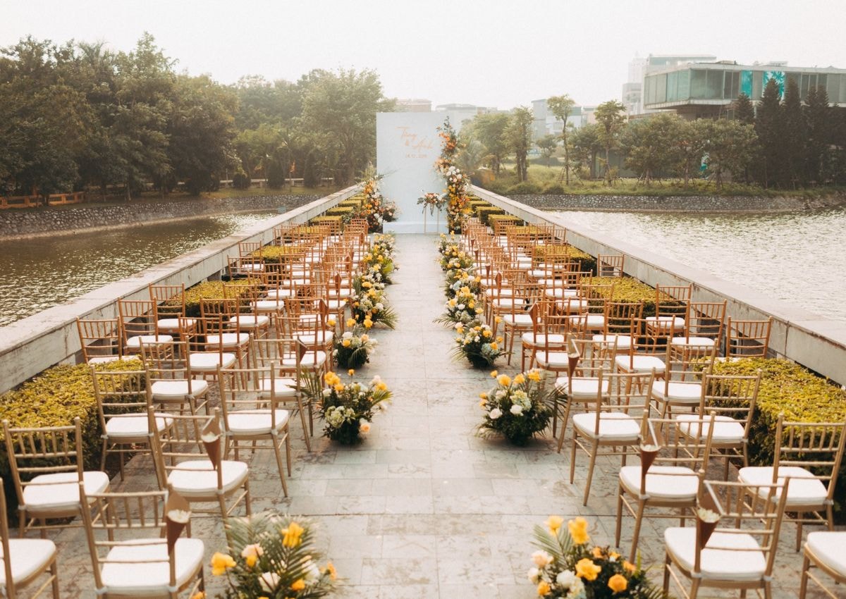 Đám cưới ngoài trời ở JW Marriott Hotel Hanoi