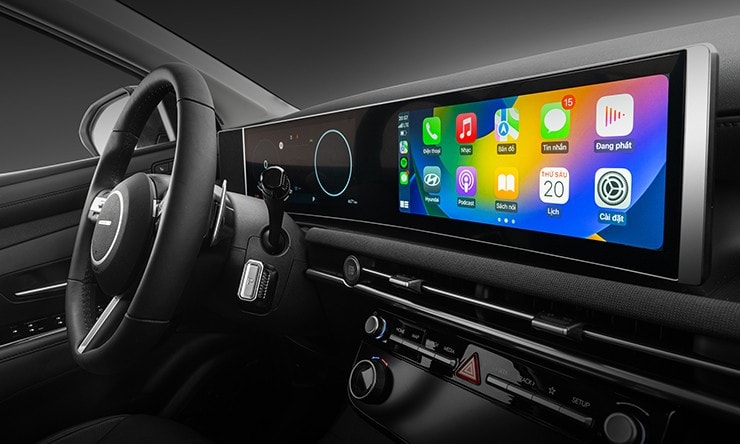 Khoang lái hiện đại với màn hình cong kép trên Hyundai Tucson.