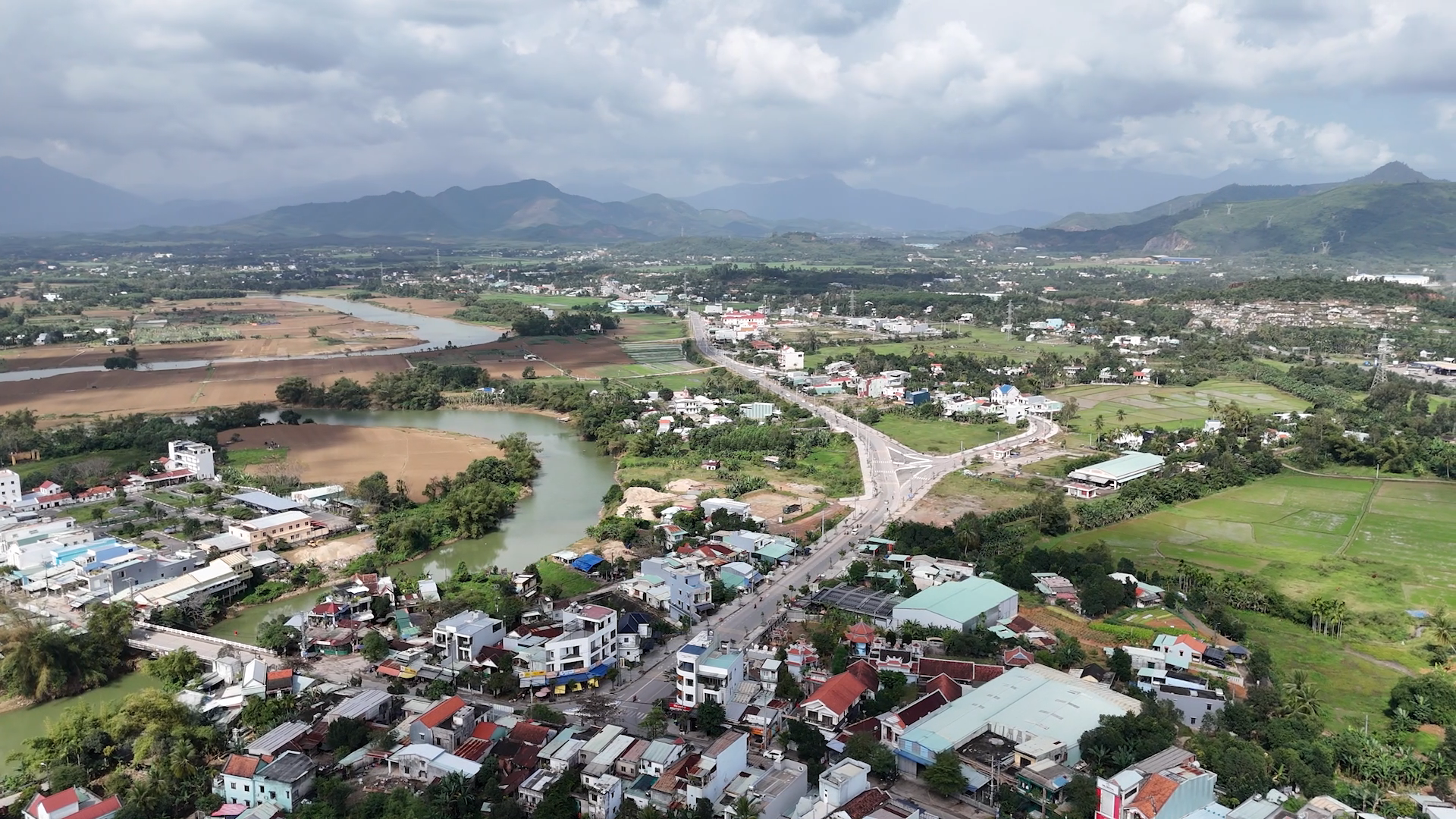 Xã Bà Nà đang được định hướng quy hoạch, đầu tư xây dựng trở thành đô thị loại III đến năm 2030 và trở thành phường. Ảnh: HOÀNG HIỆP