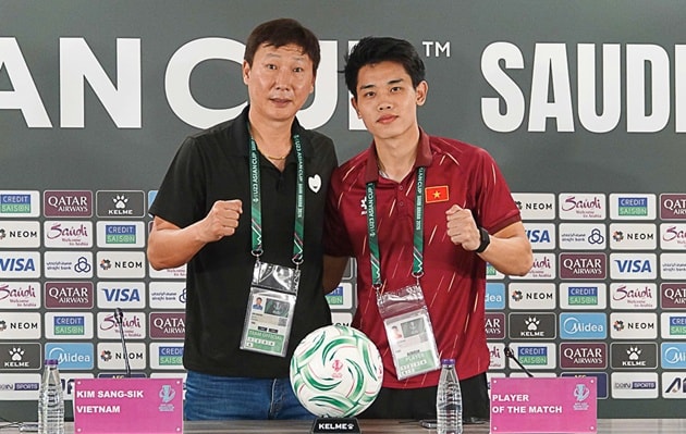 Đình Bắc là nhân tố quan trọng ở các đội tuyển quốc gia dưới thời HLV Kim Sang-sik. Ảnh: VFF