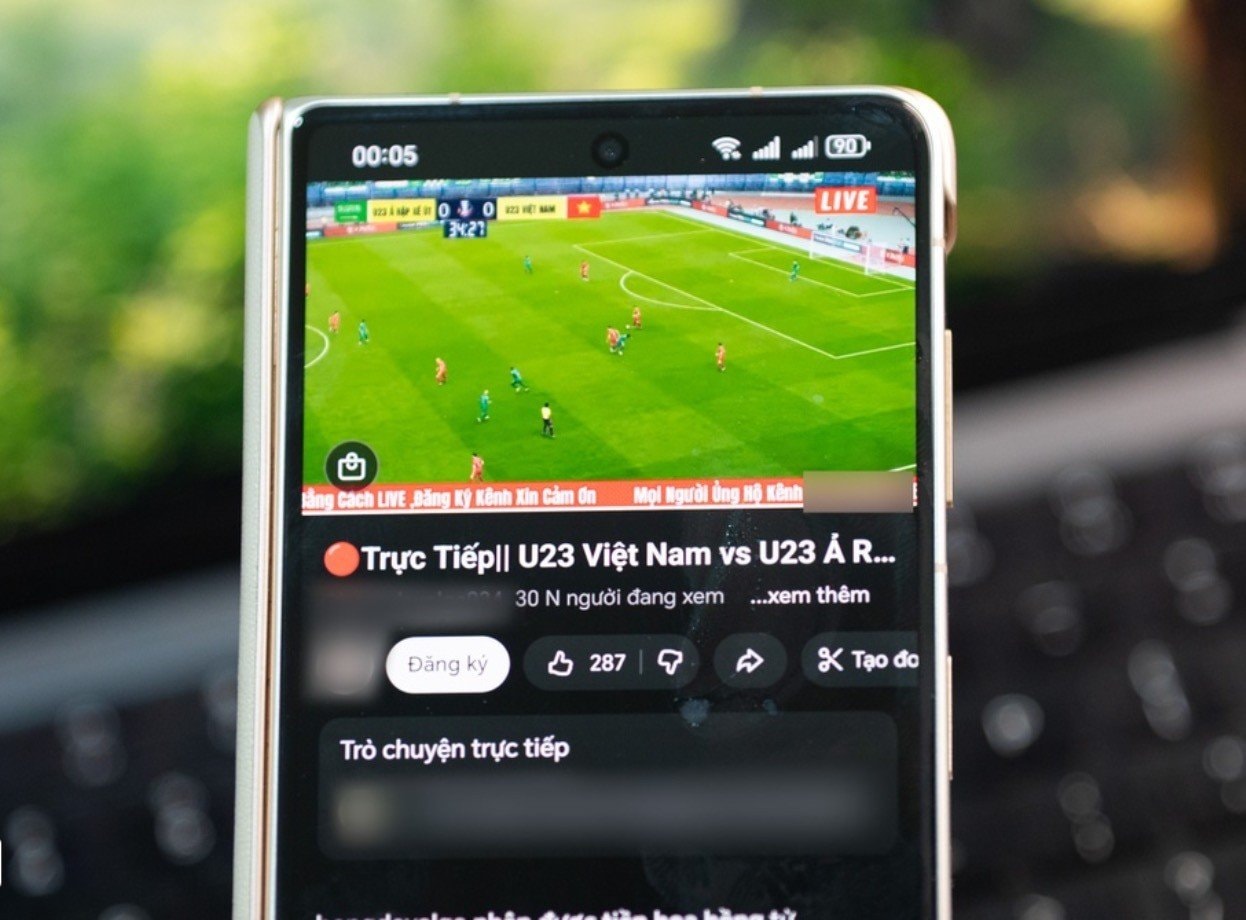 Một luồng phát sóng giả mạo trận đấu U23 Việt Nam trên YouTube thu hút hàng chục nghìn người xem cùng lúc