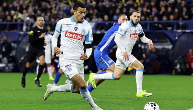 Mason Greenwood đóng góp 3 pha lập công trong chiến thắng 9-0 của Marseille.