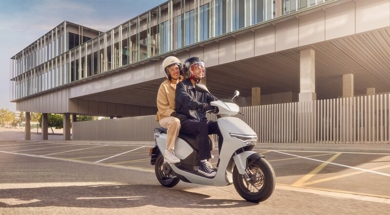 Honda CUV e: mẫu xe điện sở hữu hệ thống pin Mobile Power Pack e:
