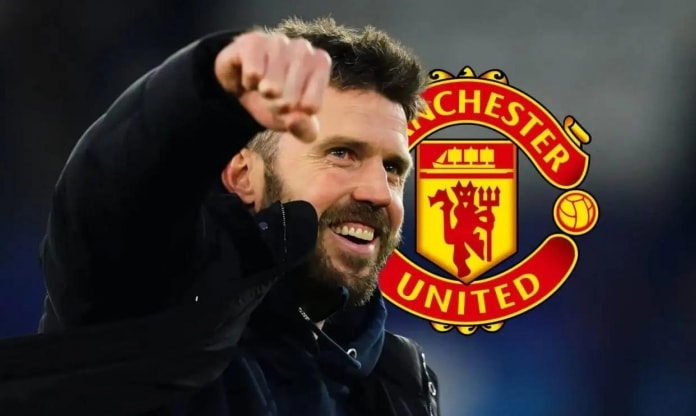 Michael Carrick và các tân binh trong ban huấn luyện MU