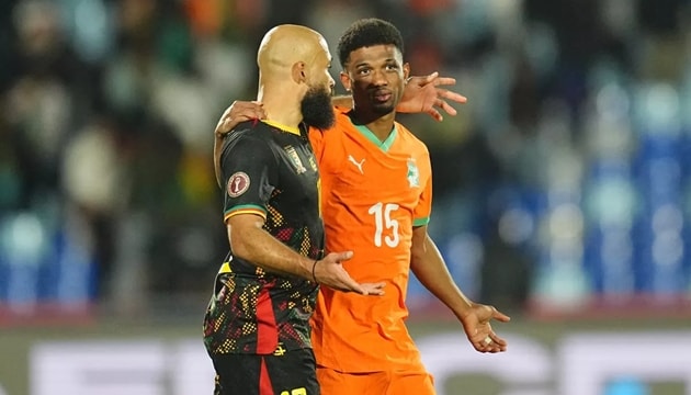 Amad Diallo và Bryan Mbeumo tập luyện sau khi trở về từ AFCON
