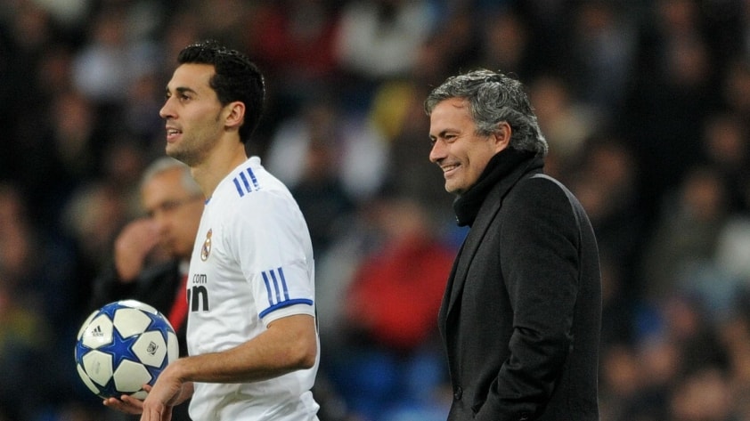 Alvaro Arbeloa dang la HLV tam thoi cua Real Madrid