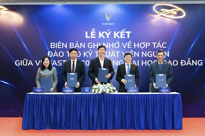 Lễ ký kết hợp tác giữa VinFast và các trường đại học