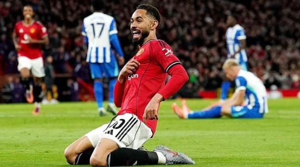 Matheus Cunha trong sơ đồ của Michael Carrick