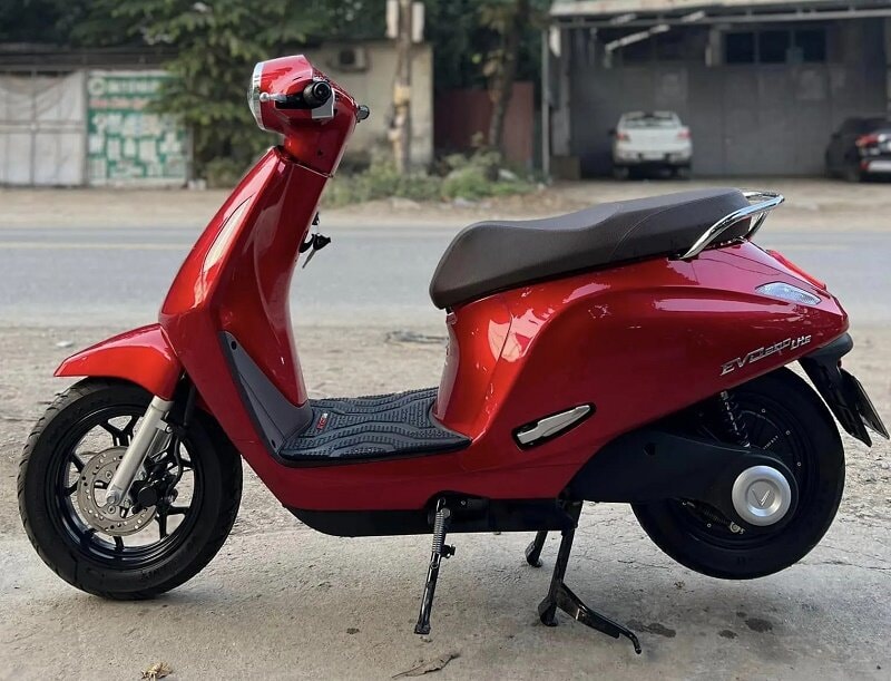 Xe máy điện VinFast Evo Grand với thiết kế châu Âu