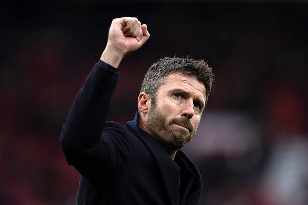 HLV Michael Carrick có trận ra mắt ấn tượng khi giúp Manchester United hạ gục Manchester City với tỷ số 2-0.