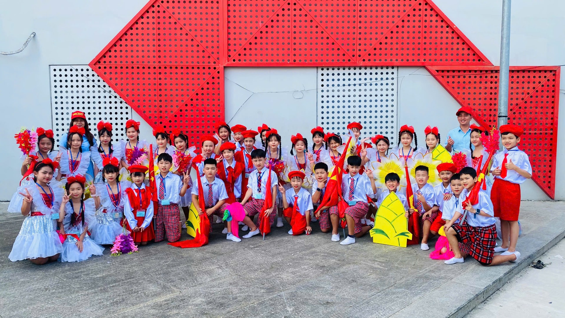 20-1, học sinh 4