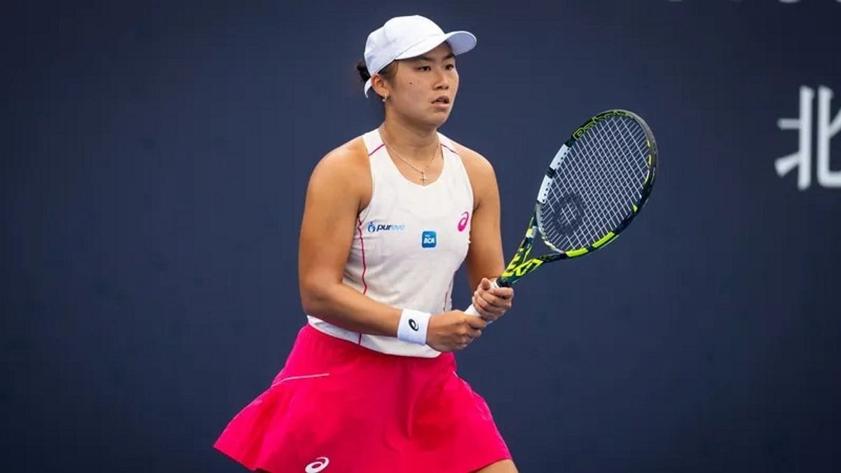 Janice Tjen vượt qua đồng hương Indonesia Aldila, giành vé vào bán kết giải quần vợt ASB Classic 2026