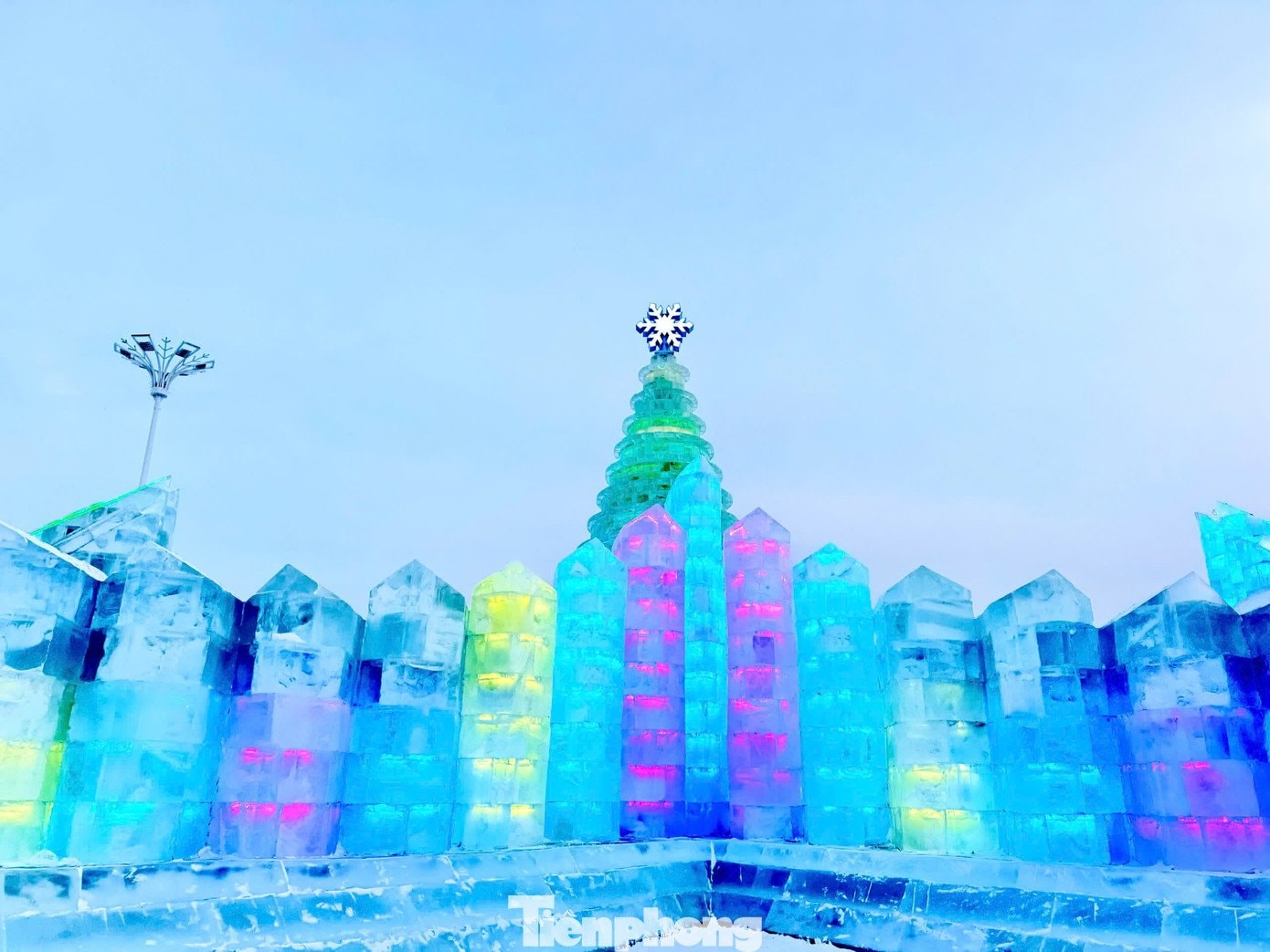 Công viên băng tuyết lớn nhất thế giới nằm tại Cáp Nhĩ Tân, thủ phủ tỉnh Hắc Long Giang