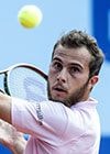 Hugo Gaston trong một trận đấu tại Australian Open