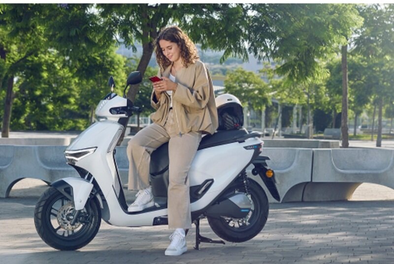 Mẫu xe máy điện Honda CUV e: hỗ trợ pin MPP tháo lắp dễ dàng