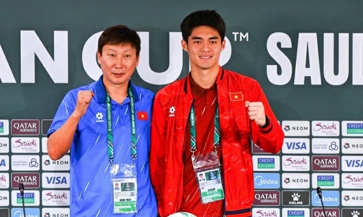 HLV Kim Sang Sik đặt tham vọng đưa U23 Việt Nam vào chung kết châu Á